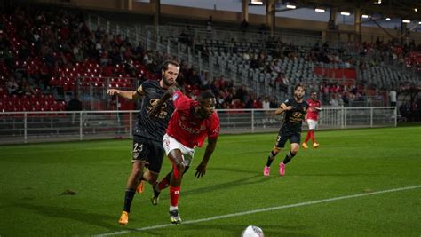 Nîmes Olympique Après La Première Victoire De La Saison 1 0 Face à