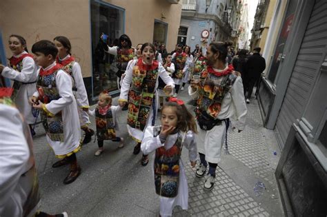 Carnaval De C Diz Todas Las Im Genes De Un Domingo Lleno De