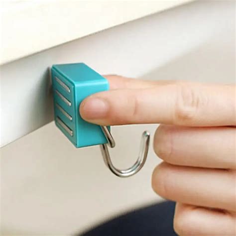 New Qualified Dropship Creative Tools Magnetic Hooks School Locker Hook Refrigerator Hanger ...