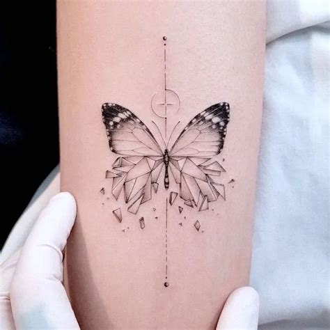 Pin By Ayashe On Expensive Skin Unique Butterfly Tattoos