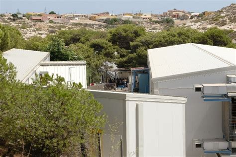 Ancora Sbarchi A Lampedusa