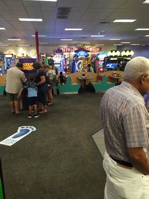 CHUCK E CHEESE 15 Reviews Pizza 5020 Cleveland Ave Fort Myers