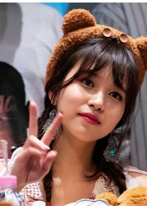 TWICE Mina Dance The Night Away Fansign Mina Beautiful Girls