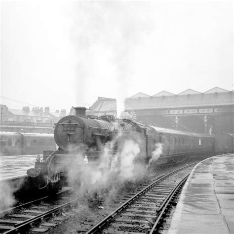 The Transport Library British Railways Steam Locomotive Class Stanier Class 4mt 2 6 4t 42633