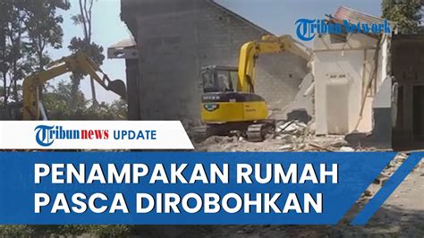 Penampakan Rumah Mantan Pasutri Pasca Dirobohkan Pakai Alat Berat