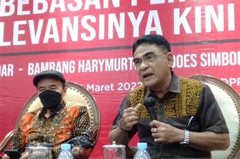 Sabam Sirait Menjadikan Politik Sebagai Panggilan Hidup ANTARA News