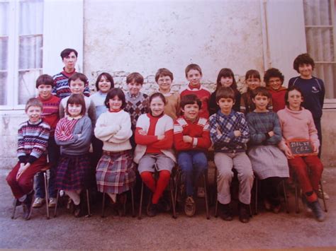 Photo De Classe Ce2 De 1984 Ecole Jeanne Darc Copains Davant