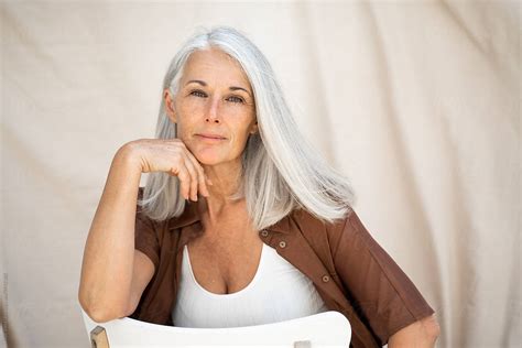 Fashion Portrait Of Beautiful Mature Woman Del Colaborador De Stocksy Alba Vitta Stocksy