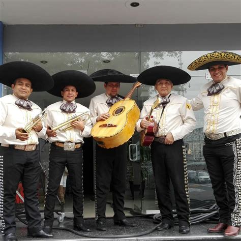 MARIACHIS DE GALA Y EL CHARRO MARTIN AMADOR Whatsapp 999 728 232