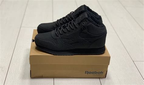 Кроссовки Высокие зимние кроссовки Reebok Classic Leather Mid Ripple Черные купить в Москве