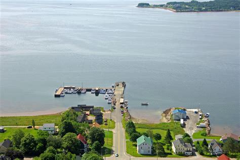 Georgetown Fishermens Wharf Harbor in Georgetown, PE, Canada - Marina