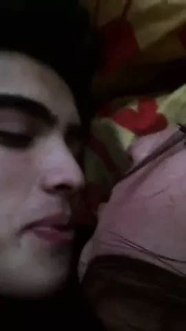 Ecem Iki Genc Sevgili Kissing Kissing Porn XHamster