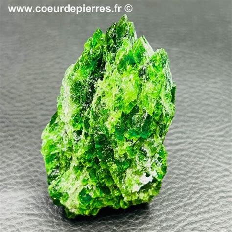 Chrome Diopside De Russie Brut Ref Chd11 Cœur De Pierres