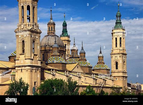 Catedral Basilica De Nuestra Senora Del Pilar Hi Res Stock Photography