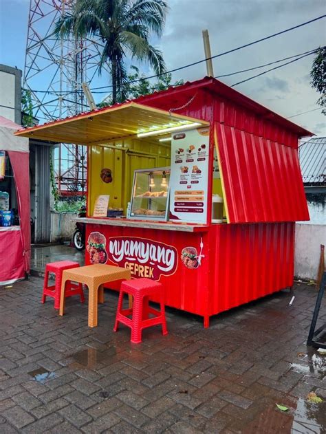 Kontainer Nyamyang Geprek Fast Food Fried Chicken In Takalar