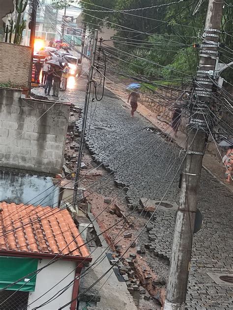 Chuva Causa Transtornos Na Tarde Desta Sexta Feira Em Nova Friburgo