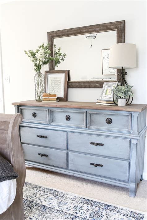 Professional Tips For Dresser Top Decor That Anyone Will Understand