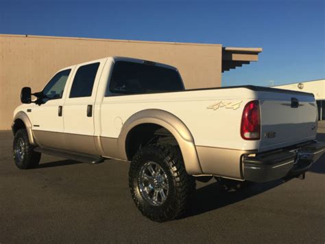 Extra Clean 1999 Ford F350 Crew Lariat 4x4 Shortbed 73 Powerstroke