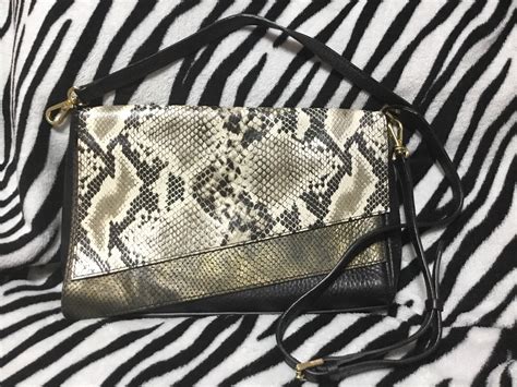 Preloved Authentic Esquire Snake Skin Sling Bag Lazada Ph