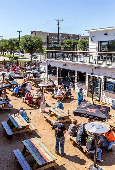 Hub-Streat-Food-Truck-Restaurant-Plano-Magazine-2 - Plano Magazine