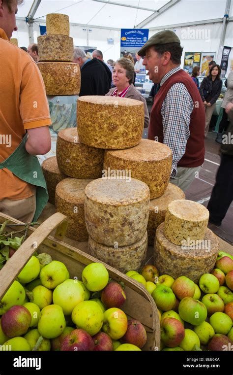 Lincolnshire Poacher Cheese At The Great British Cheese Festival