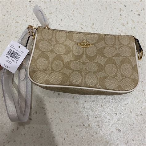 Coach Nolita 19 In Signature Canvas Gold Light Khaki Chalk Barang