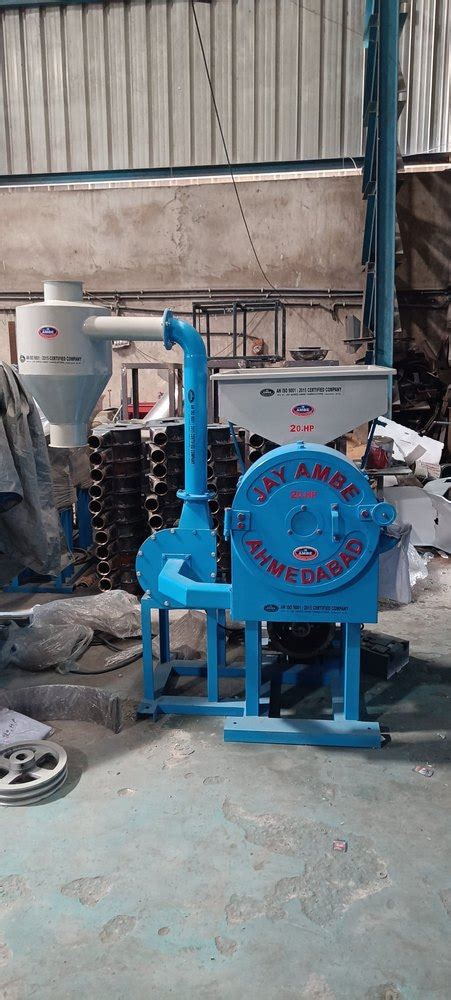 Semi Automatic 25 2 HP Commercial Atta Chakki Machine With Cyclone 500