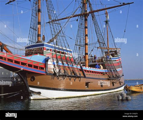 Mayflower II replica ship, Plymouth Rock, Plymouth Harbor, Plymouth, Massachusetts, United ...