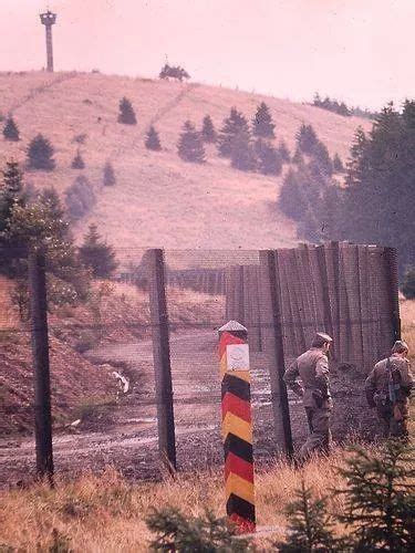 De Grens Tussen De BRD En De DDR Ten Tijden Van Het Ijzeren Gordijn