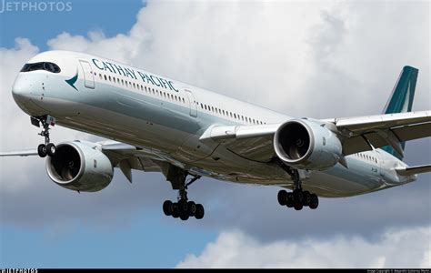 B Lxn Airbus A Cathay Pacific Airways Alejandro Gutierrez