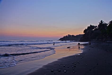 Sunset At The Pacific Ocean La Libertad El Salvador Flickr