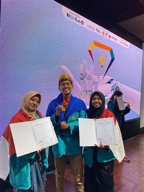 Tim Mahasiswa FIK UMS Raih 1 Gold Medal 2 Silver Medal Dan 1 Bronze