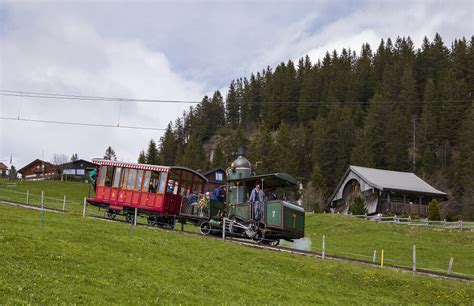 H 1 2 der RB zwischen Rigi Kaltbad und Staffelhöhe