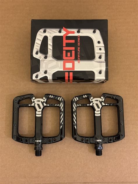 2023 DEITY T MAC PLATFORM PEDALS For Sale