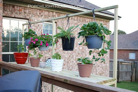 Multilevel DIY Garden Trellis to Maximize Your Small Space – Porch ...