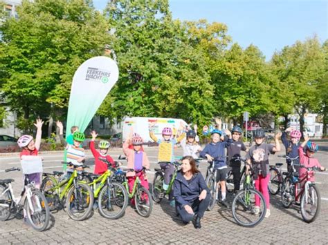 Neuer Ffentlicher Rad Bungsplatz Auf Der Alten Messe Leipzig