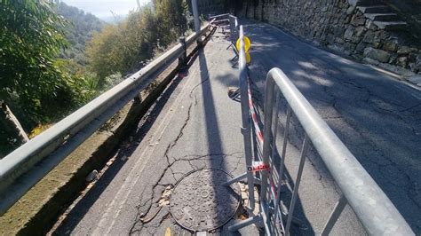 Frana Di Verezzo Affidati I Lavori Sulla Strada Per Riaprire A Bus E