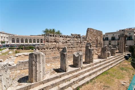 SIRACUSA Tempio Di Apollo Sicilia Paesaggi Luoghi