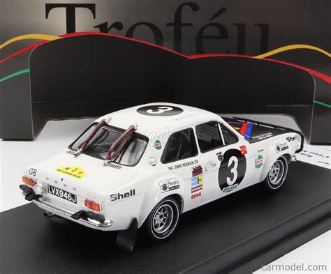 TROFEU TFRRKE12 Echelle 1 43 FORD ENGLAND ESCORT MKI Night Version