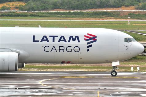 Grupo LATAM anuncia rota entre Florianópolis e a Europa Flap