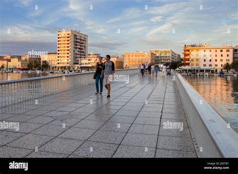 Zadar Hafen Fotos Und Bildmaterial In Hoher Auflösung Alamy