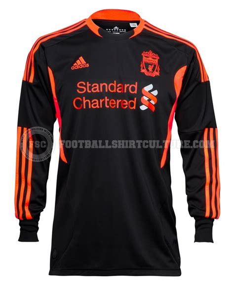 Awangishak Liverpool 1112 Away Kit