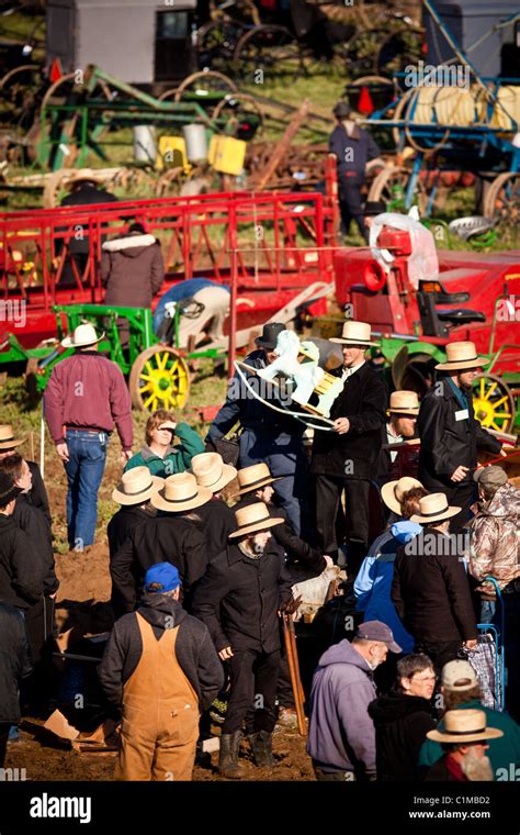 Overview Of An Amish Annual Mud Sale To Support The Fire Department In