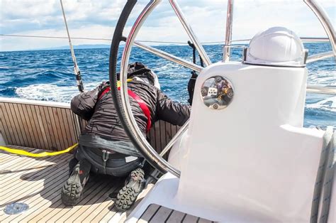 Battling Seasickness Symptoms And Treatments Boatlifemagazine