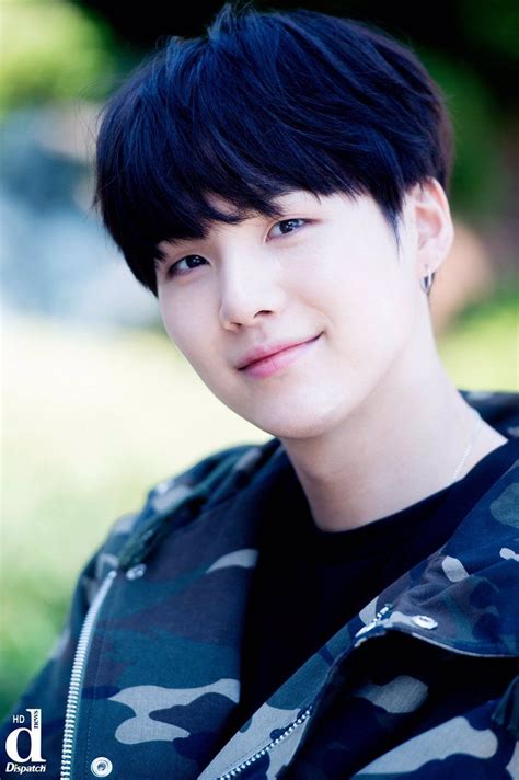 Gambar Yang Terpasang Suga Suga Min Yoongi Bts Bts Bangtan Boy Jhope