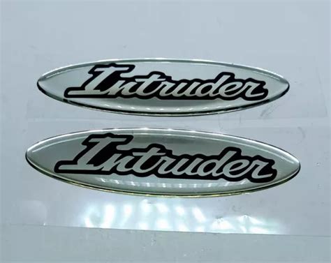 Par Adesivo Emblema Tampa Lateral Suzuki Intruder 125 Frete grátis