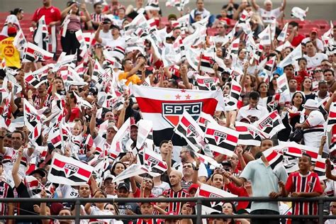 STJ condena São Paulo e Federação de Futebol a indenizar torcedores