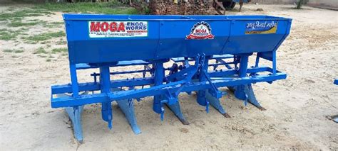 Moga Row Potato Planter Chakri Model At Rs Piece In Meerut