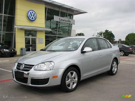 Reflex Silver Metallic Volkswagen Jetta S Sedan Photo