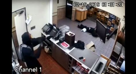 Surveillance Video Shows Armed Robbery At Hollywood Wendys Wsvn